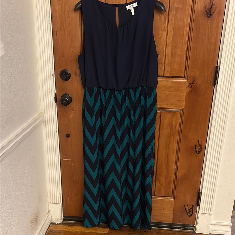 Moa Moa Woman 2X Navy and Teal Chevron Dress